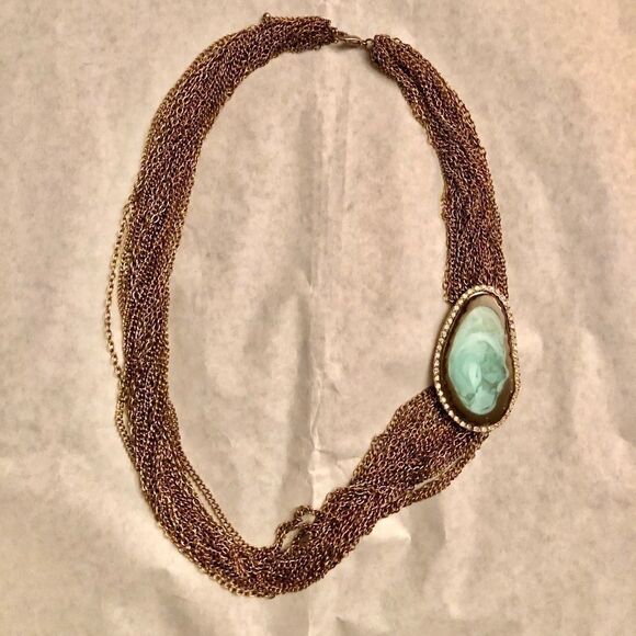 💝Statement Necklace or $15 Bundle and save - Picture 2 of 2